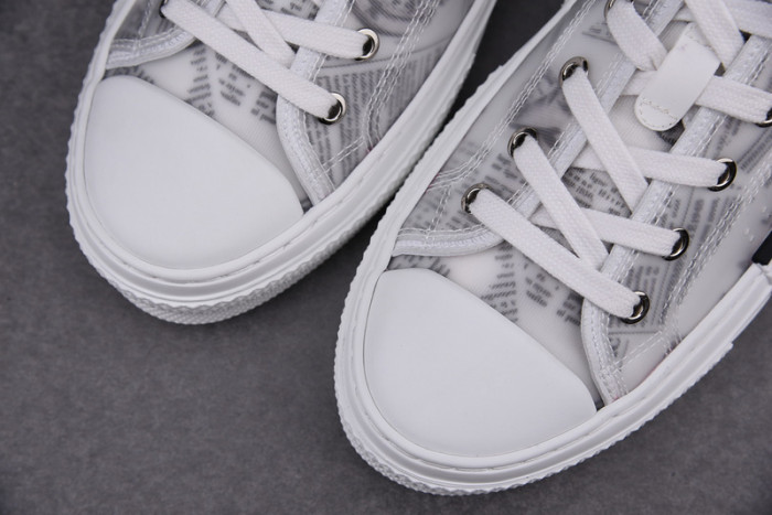 b23 oblique low-top sneaker