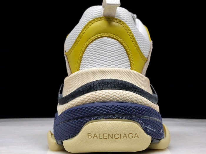 balen triple s trainers clear sole grey yellow white 541624 w09oh 1008
