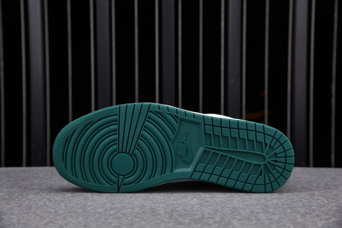 air jordan 1 low white black mystic green 553558-113