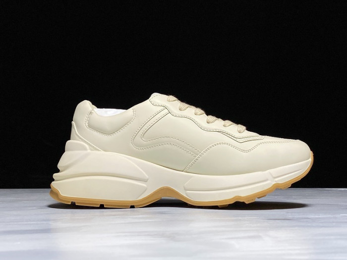 G*u*i1 rhyton rats sneaker