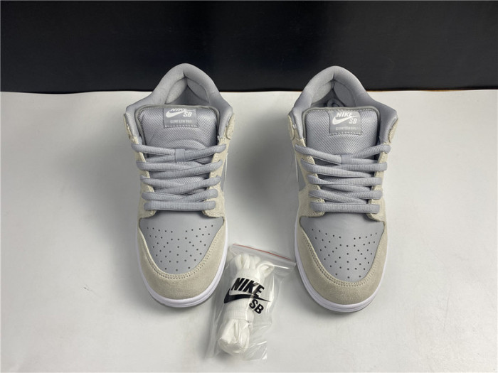 nike sb dunk low summit white wolf grey ar0778-110