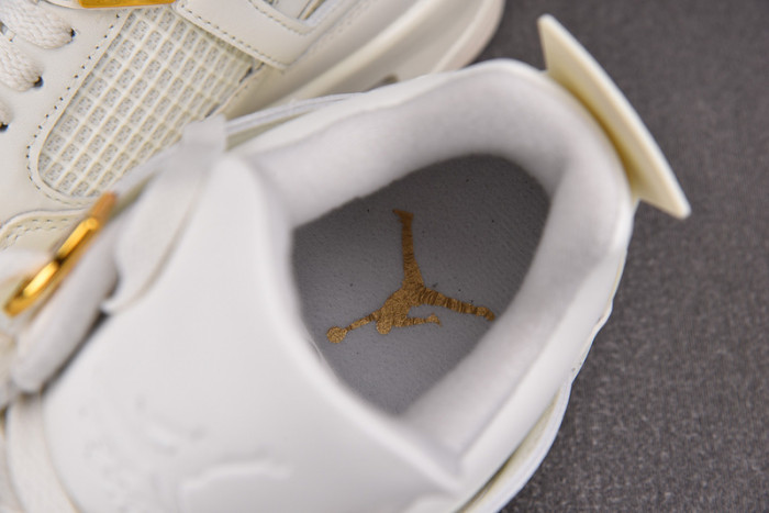 air jordan 4 wmns sail