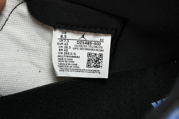 air jordan 1 high og “university blue”