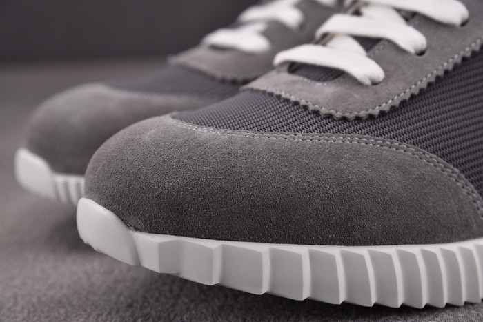 h*rmes snekaers h000007