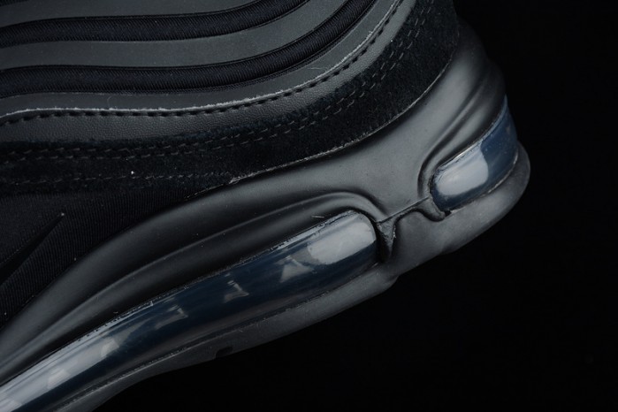 nike air max 97 ultra 17 se triple black 924452-001
