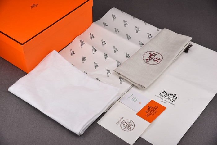 h*rmes snekaers h000018