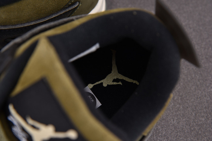 air jordan 4 craft "medium olive"