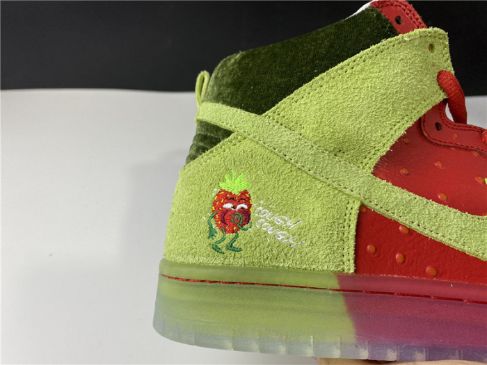 nike sb dunk high strawberry cough cw7093-600