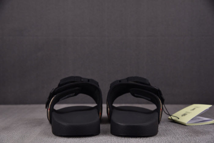 BURBER*Y Sandal 4