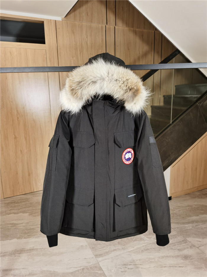 Can*a Go*e down jacket