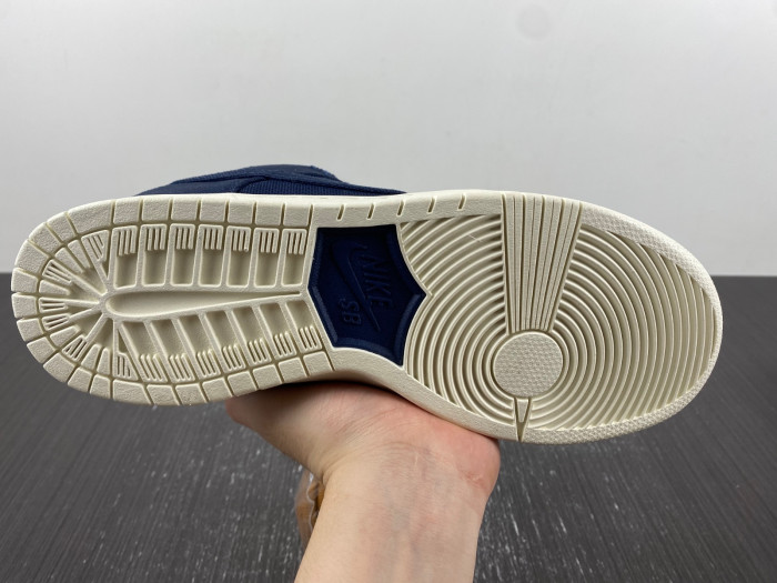 nike sb dunk low pro prm 90s backpack dx6775-400