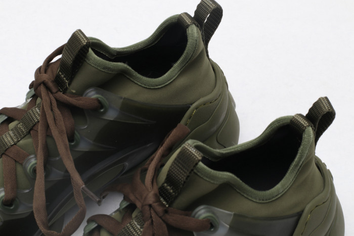 D*or d-connect sneaker