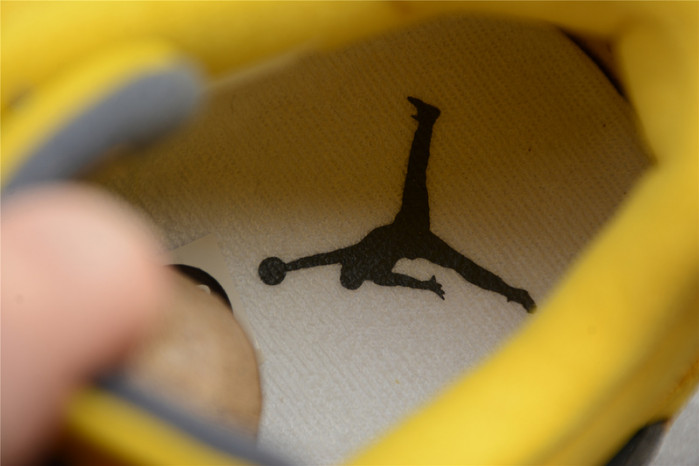 air jordan 4 retro lightning 314254-702