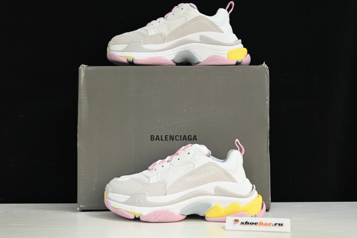 Ba*len*cia*ga triple s sneaker