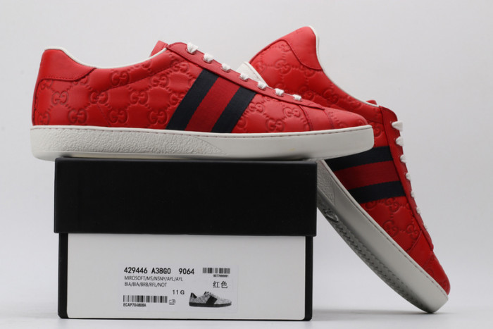 G*u*i sneaker g1000028