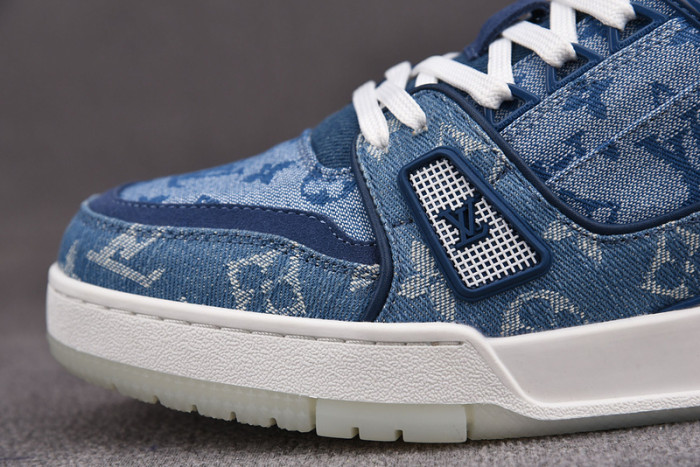 lou1s vu1tton sneakers