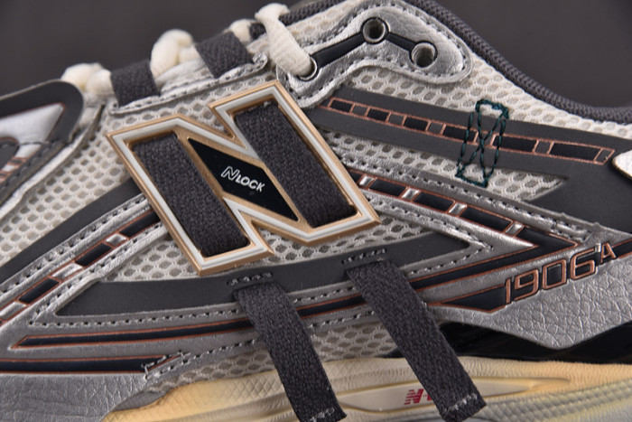 New Balance 1906A Tech Explosion NB000027