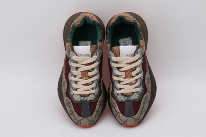 G*u*i sneaker g1000015