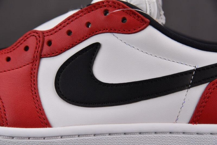 Air Jordan 1 Retro Low OG Chicago (2025) HQ6998-600