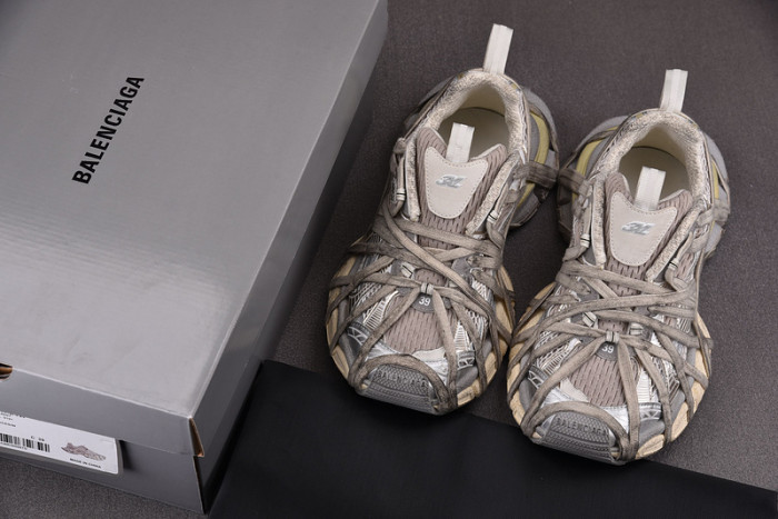 Ba*len*cia*ga 3xl 1000018