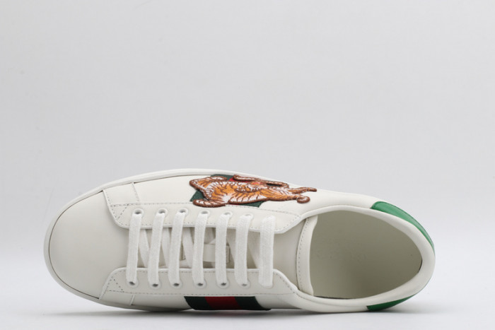 G*u*i sneaker g1000032