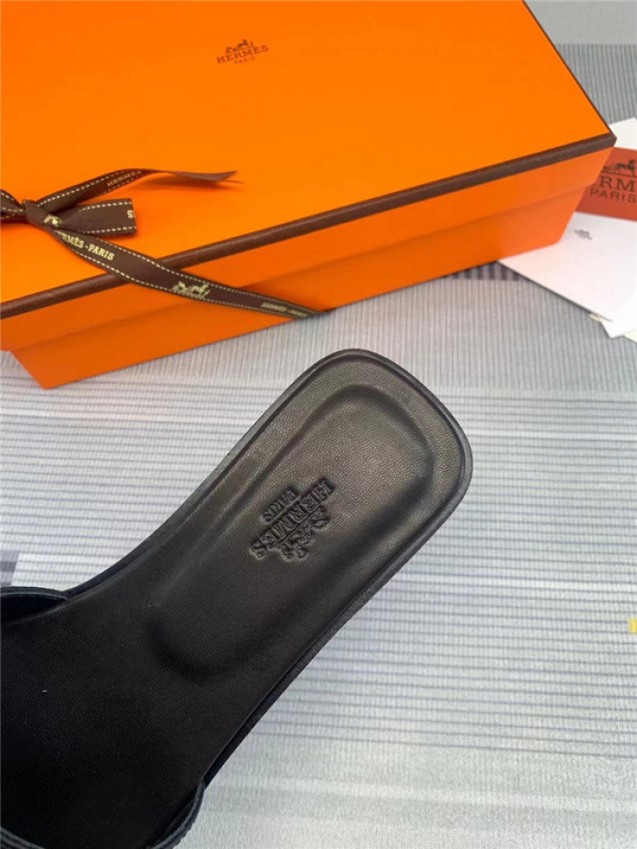 h*rmes sandals 800012