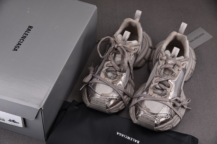 Ba*len*cia*ga 3xl 1000010