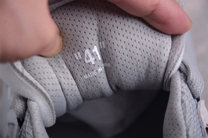 fw c/o odsy-1000 sneaker ow-40014