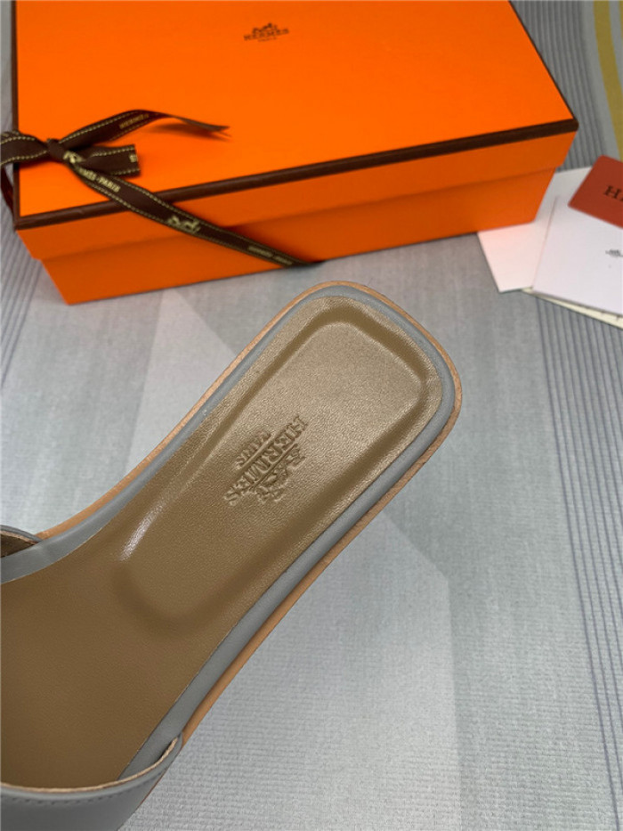 h*rmes sandals 800021