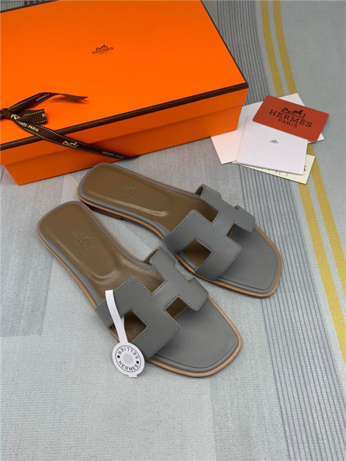 h*rmes sandals 800021