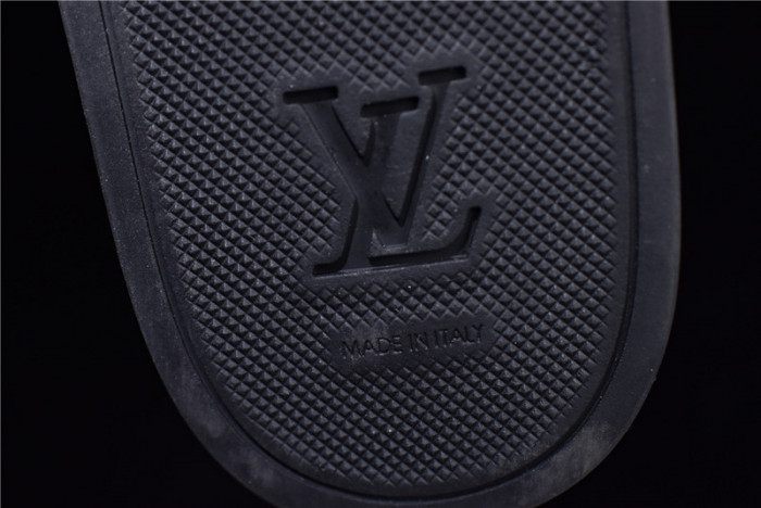 lou1s vu1tton sandals