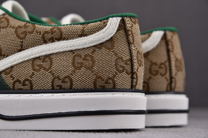 G*u*i tennis 1977 gg canvas