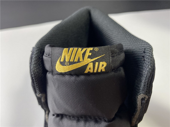 air jordan 1 retro high black metallic gold (2020) 555088-032