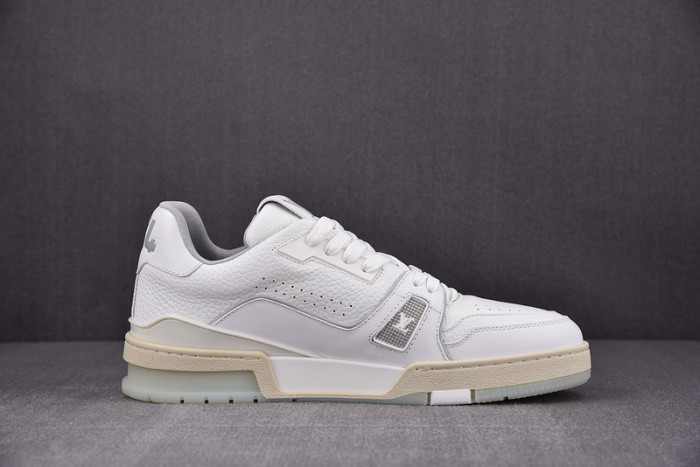 lou1s vu1tton sneakers