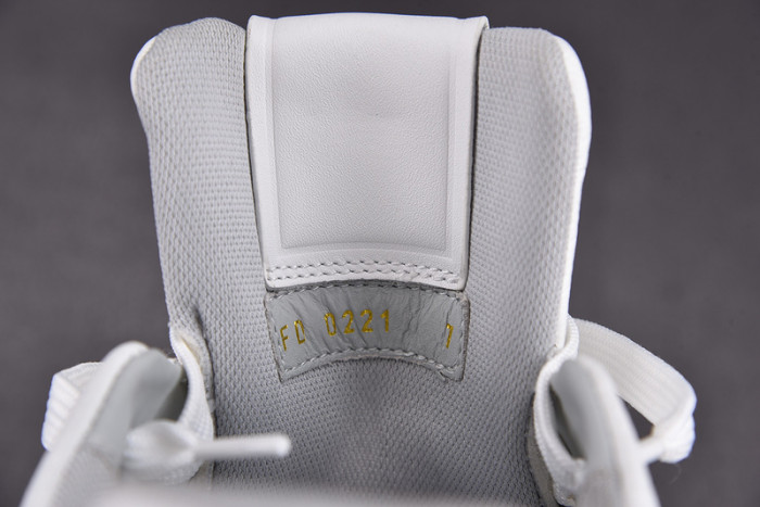 lou1s vu1tton sneakers