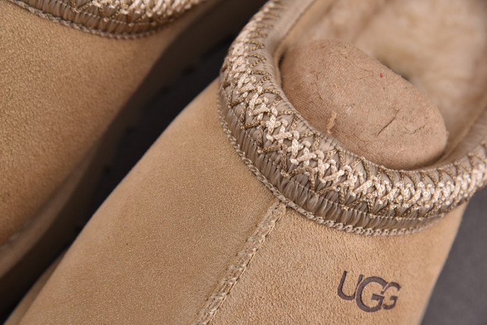 UGG SANDALS UG100007