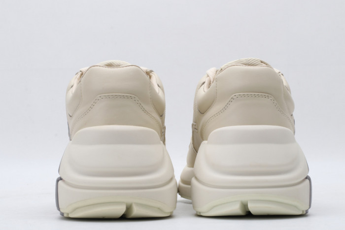 G*u*i sneaker g1000055