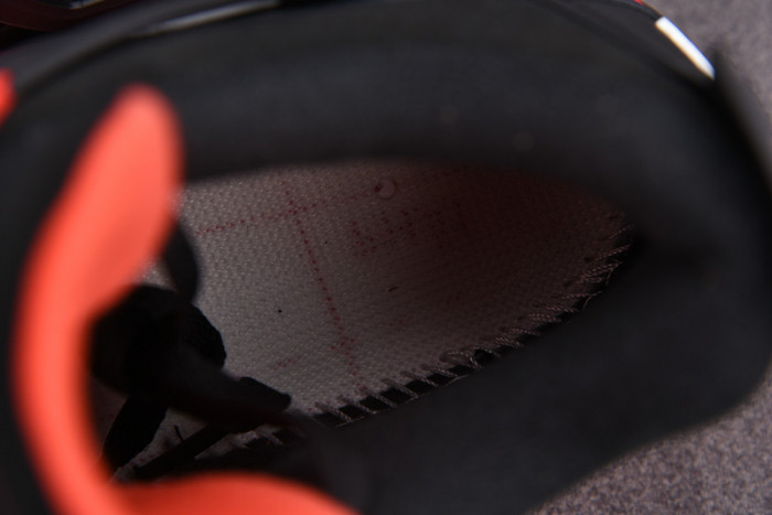 air jordan 4「red thunder ct8527-016