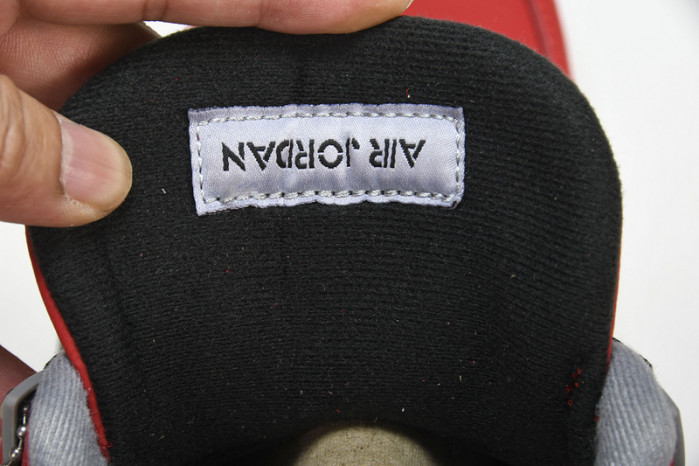 jordan 4 retro toro bravo