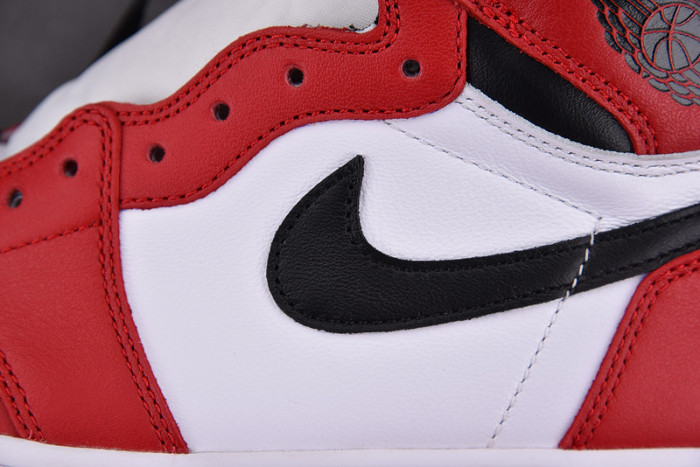 air jordan 1 retro high og chicago (2015) 555088-101