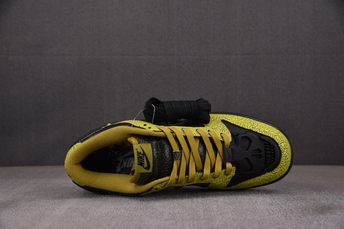 Nike Dunk Low QS Halloween Skull HV6103-300